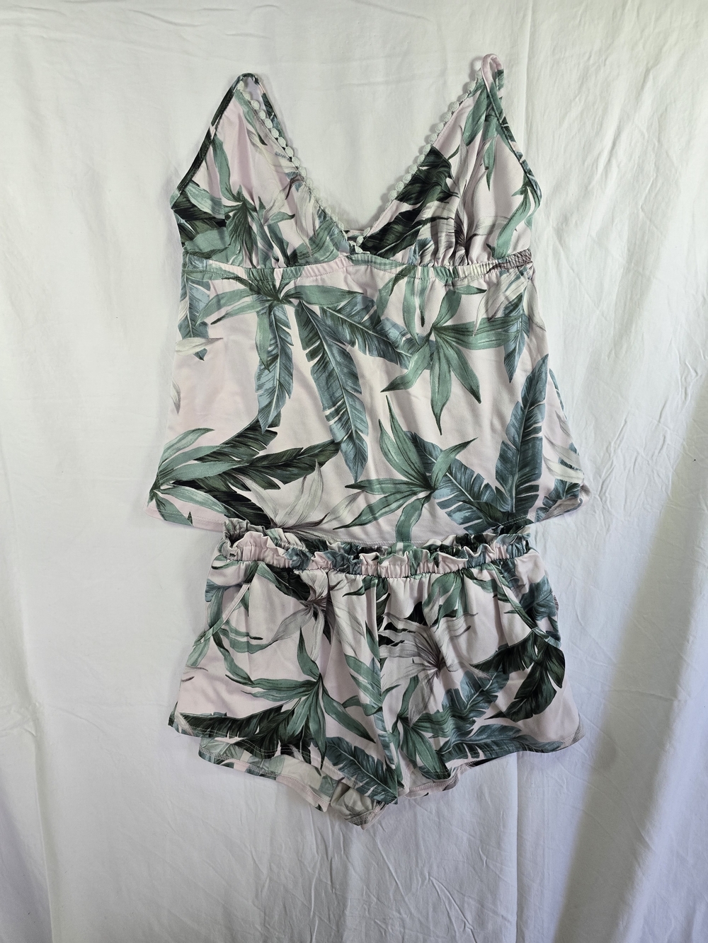 Apt. 9 Cream Cami & Short Sleep Set with Green Tropical Leaf Print